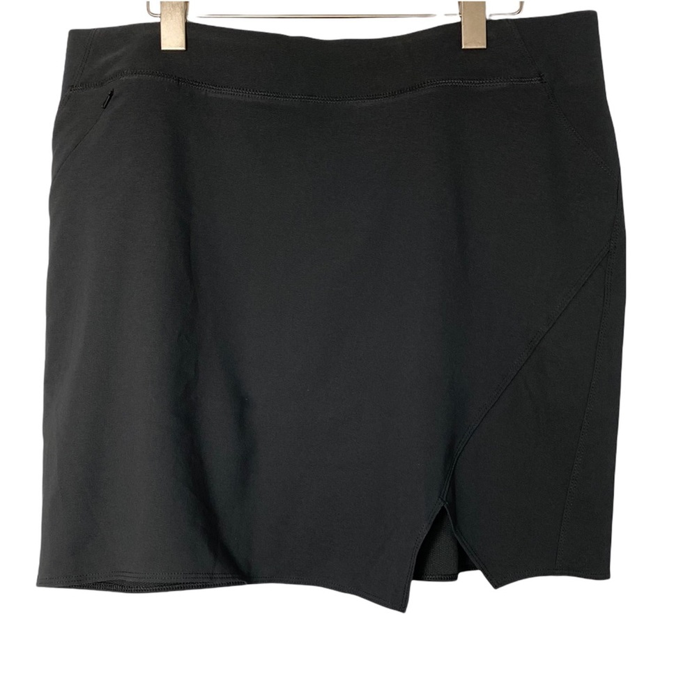 Columbia Athletic Active Black Stretchy Sport Casual Shorts Skorts L
